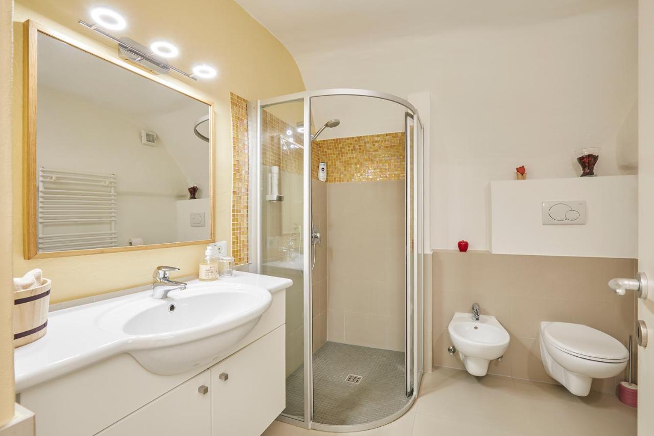 אנייה Karina Lauben Lodge מראה חיצוני תמונה